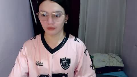 Snapshot of urhottiest_katey chatting on 07/07/26, 07:56 Katey online show from 07/07/26, 07:56