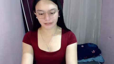 Snapshot of urhottiest_katey chatting on 07/12/26, 05:42 Katey online show from 07/12/26, 05:42