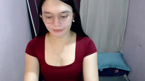 Snapshot of urhottiest_katey chatting on 07/19/26, 06:17 Katey online show from 07/19/26, 06:17