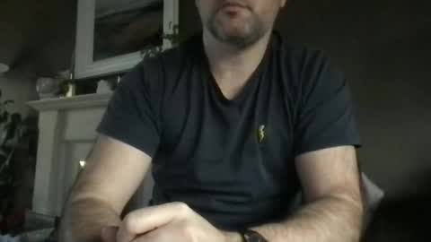 Snapshot of urhungdaddy8 chatting on 01/15/26, 02:32 Hung Daddy online show from 01/15/26, 02:32