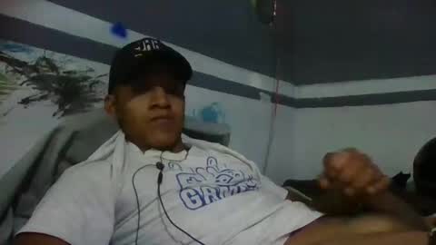 Snapshot of urielgarciabautista976 chatting on 03/29/26, 02:28 el chaparrito online show from 03/29/26, 02:28