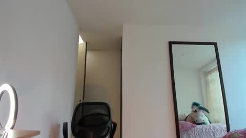 Snapshot of urimare_south chatting on 01/26/25, 09:18 urimare_south online show from 01/26/25, 09:18