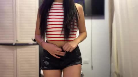 Amira online show from 03/13/26, 05:47