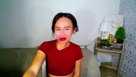 Snapshot of urlovely_che chatting on 10/12/25, 10:14 urlovely_che online show from 10/12/25, 10:14