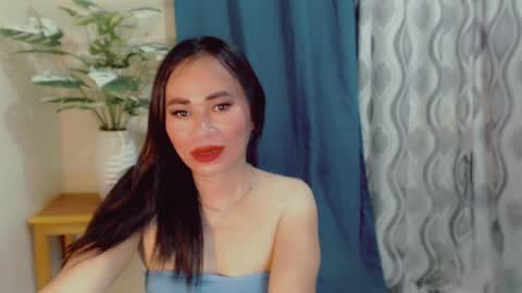 Snapshot of urlovely_che chatting on 07/15/26, 03:34 urlovely_che online show from 07/15/26, 03:34