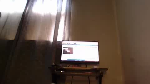Snapshot of urlovely_hait chatting on 10/12/25, 06:56 Sham online show from 10/12/25, 06:56