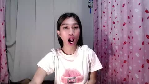 urloverjasmine_xx online show from 03/22/26, 01:36