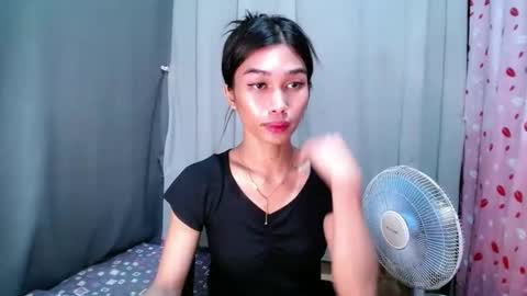 Snapshot of urloverjasmine_xx chatting on 05/15/26, 11:01 urloverjasmine_xx online show from 05/15/26, 11:01