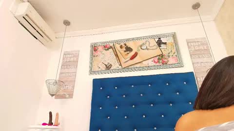 Love online show from 03/03/26, 06:14