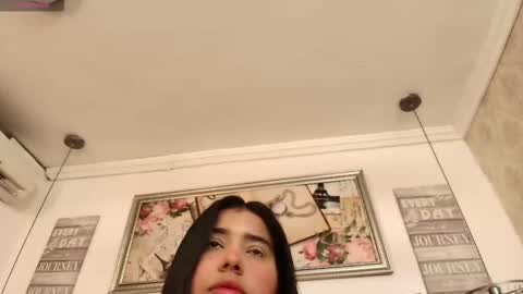 Love online show from 03/09/26, 08:24