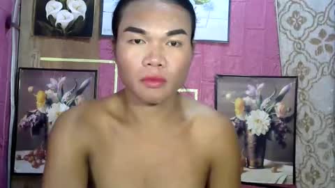 Snapshot of urluckyfuck123 chatting on 06/02/26, 10:28 Jasmin online show from 06/02/26, 10:28