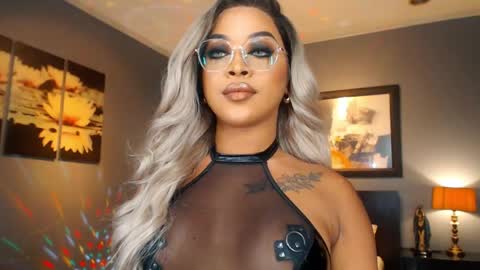 UrMajestyTyra online show from 05/26/26, 12:39