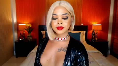 Snapshot of urmajestytyra chatting on 06/22/26, 03:25 UrMajestyTyra online show from 06/22/26, 03:25