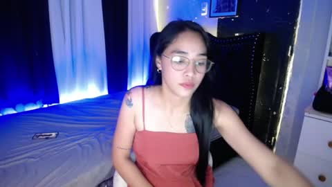 urpetit_soflexx online show from 05/06/26, 08:30