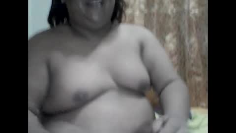 Snapshot of urpinay_ursula chatting on 12/30/24, 12:09 ursula online show from 12/30/24, 12:09