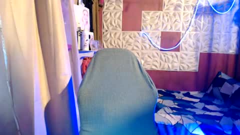 Snapshot of urpinaymistizaxxx chatting on 06/17/26, 03:02 urpinaymistizaxxx online show from 06/17/26, 03:02