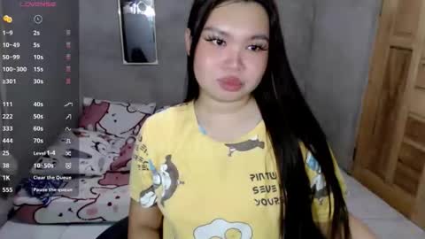 Snapshot of urpinayslutxxx chatting on 05/06/26, 12:54 Jane online show from 05/06/26, 12:54