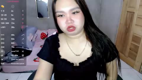 Snapshot of urpinayslutxxx chatting on 05/16/26, 01:10 Jane online show from 05/16/26, 01:10