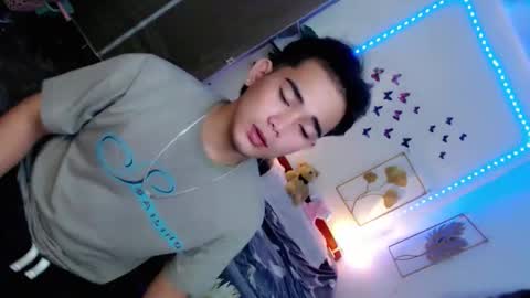 Snapshot of urpinoy_cummer chatting on 02/21/26, 11:55 urpinoy_cummer online show from 02/21/26, 11:55