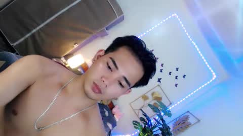 Snapshot of urpinoy_cummer chatting on 04/06/26, 01:01 urpinoy_cummer online show from 04/06/26, 01:01