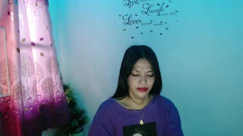 hi im kim online show from 12/03/24, 08:27