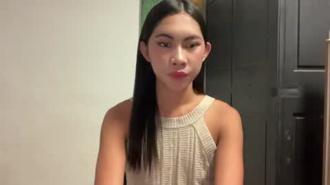 urpretty_mistake online show from 06/22/26, 12:46