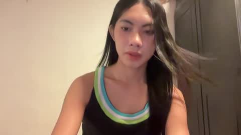 urpretty_mistake online show from 07/26/26, 10:55