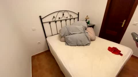 Emma online show from 12/06/24, 09:10