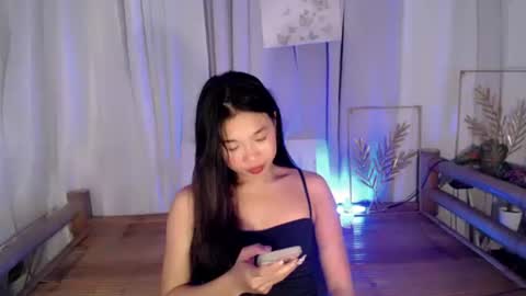 JUST CALL ME LLANA online show from 02/19/26, 04:30