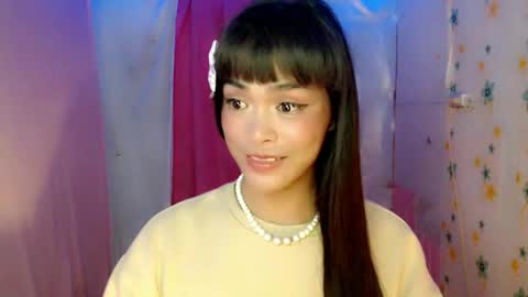 TYRA online show from 04/01/26, 01:41