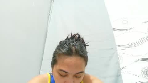 Snapshot of ursexy_pinay_skinny chatting on 05/22/26, 06:42 im jenny online show from 05/22/26, 06:42