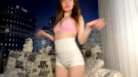 Hannah online show from 12/20/24, 11:32