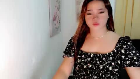 ursweet_ashley23 online show from 11/03/25, 03:52