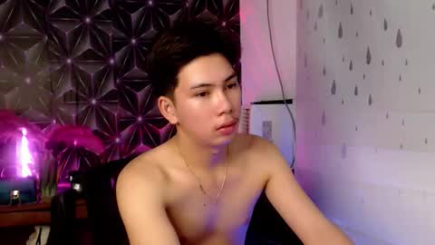 ursweet_jade online show from 10/31/25, 10:16