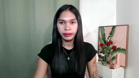 ursweet_zeviixx online show from 10/13/25, 08:25