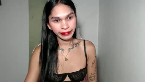 ursweet_zeviixx online show from 11/14/25, 09:30