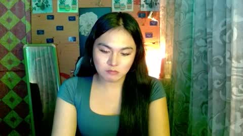 YOURGIRLCAMILLA online show from 12/18/25, 03:18