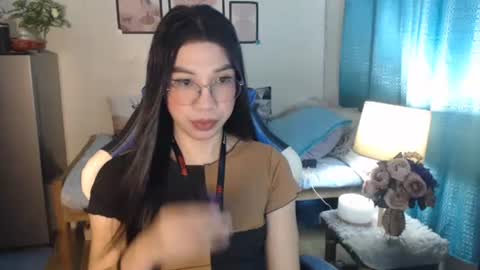 Ashley Kate Mateo Gray online show from 02/05/25, 11:02