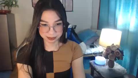 Ashley Kate Mateo Gray online show from 03/10/25, 11:53