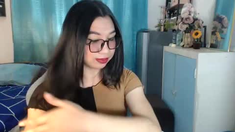 Snapshot of urwetasianprincessxx chatting on 06/21/26, 09:34 Ashley Kate Mateo Gray online show from 06/21/26, 09:34