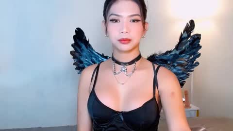 urwildest_margaret online show from 01/17/26, 08:52