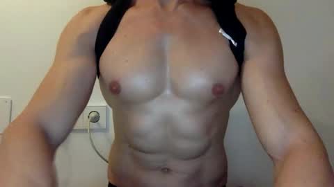 urxtoyboy online show from 04/18/26, 10:54