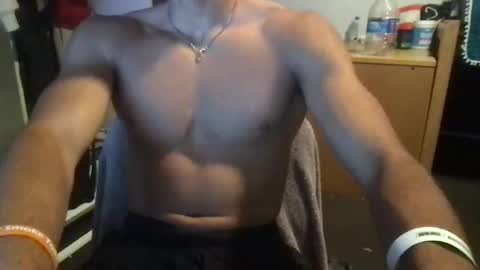 Snapshot of usain795604 chatting on 03/14/26, 09:15 DrewBolt online show from 03/14/26, 09:15