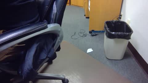 useemie online show from 12/23/24, 06:58