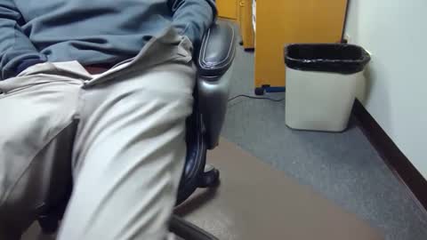 useemie online show from 01/28/25, 12:36