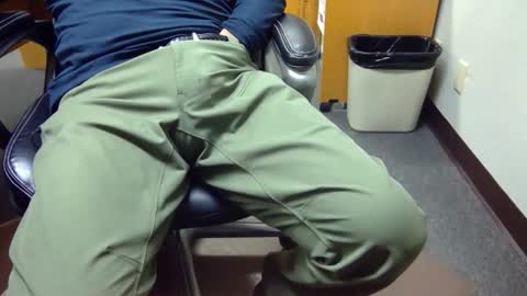 useemie online show from 10/27/25, 07:07