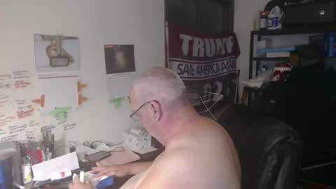 Eric online show from 11/17/25, 12:11