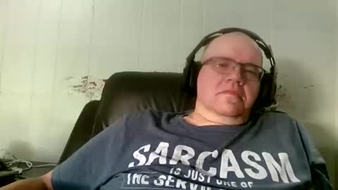 usstarr1 online show from 04/23/26, 02:08