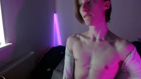 Snapshot of usuck364662 chatting on 01/30/25, 04:06 Excuse me online show from 01/30/25, 04:06