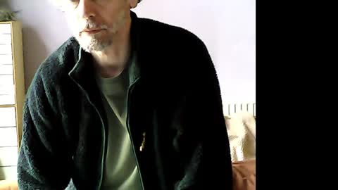 Snapshot of uther30 chatting on 04/05/26, 01:41 Uther30 online show from 04/05/26, 01:41